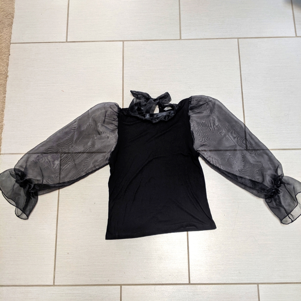 Black long sleeve large top